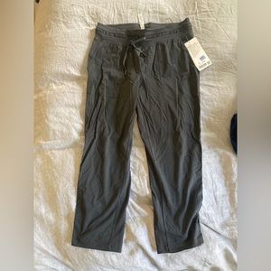 NWT Grey Dance Studio Crop, size 10